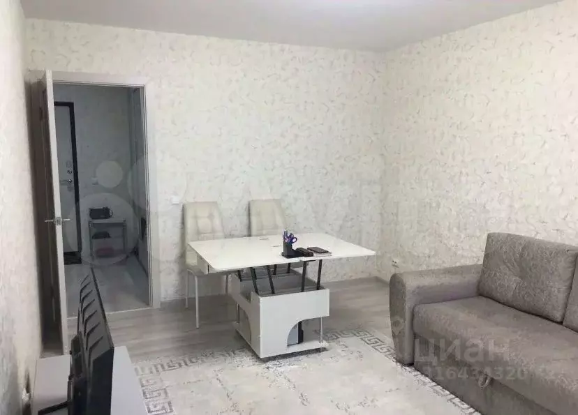 1-к кв. Удмуртия, Ижевск ул. Герцена, 8к1 (40.0 м) - Фото 1