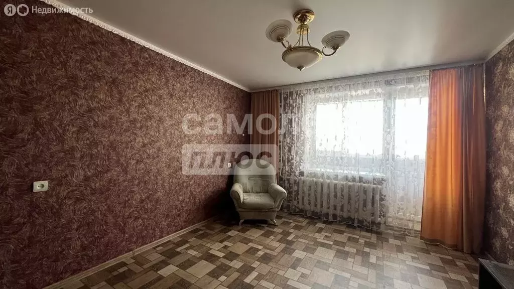 3-комнатная квартира: Стерлитамак, микрорайон Солнечный, улица Караная ... - Фото 1