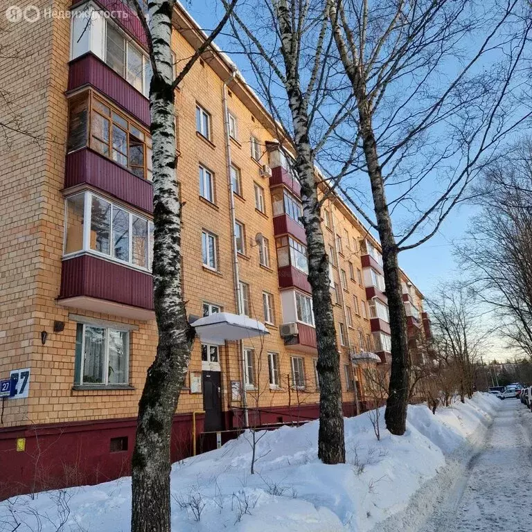 2-комнатная квартира: посёлок Барвиха, 27 (42.1 м) - Фото 2