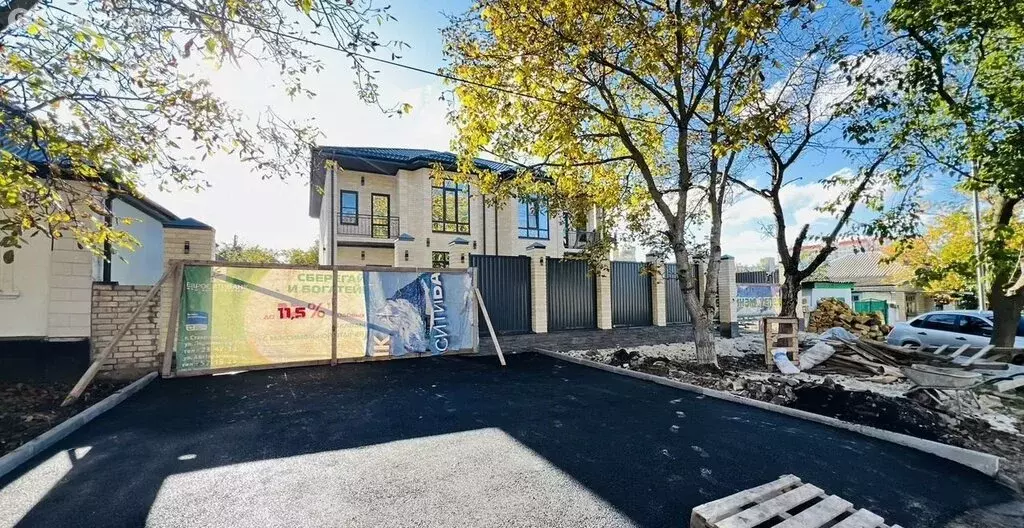 Дом в Ставрополь, улица Щаденко, 40 (140 м) - Фото 1