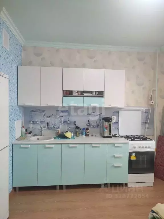 3-к кв. Ханты-Мансийский АО, Ханты-Мансийск Уральская ул., 5 (77.2 м) - Фото 0