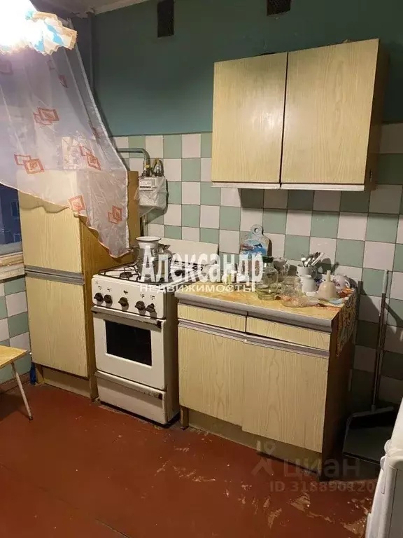2-к кв. Ленинградская область, Приозерск ул. Калинина, 22а (52.6 м) - Фото 0