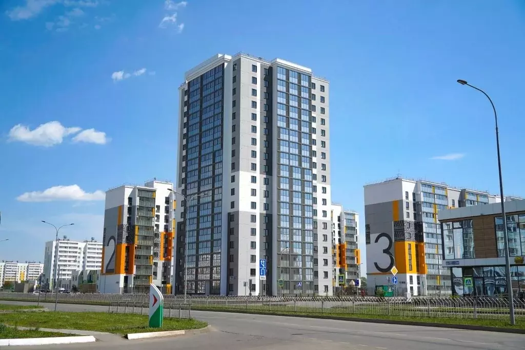 3-к кв. Татарстан, Набережные Челны просп. Яшьлек, 6А (79.0 м) - Фото 1