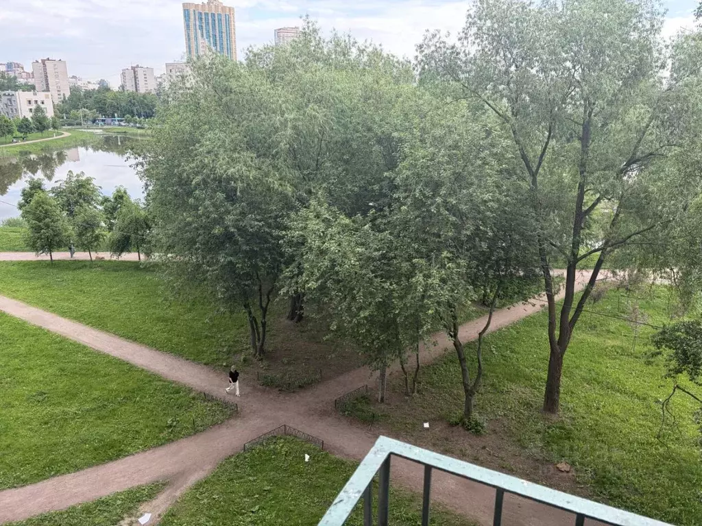 1-к кв. Санкт-Петербург ул. Лени Голикова, 74 (35.0 м) - Фото 1