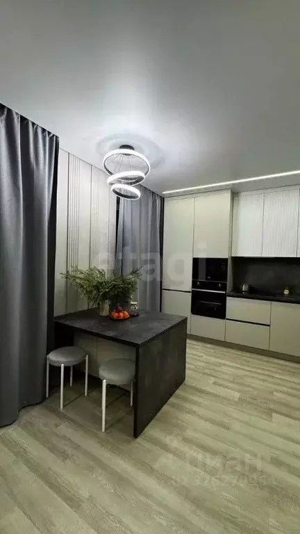 1-к кв. Тюменская область, Тюмень Новгородская ул., 20 (45.2 м) - Фото 1