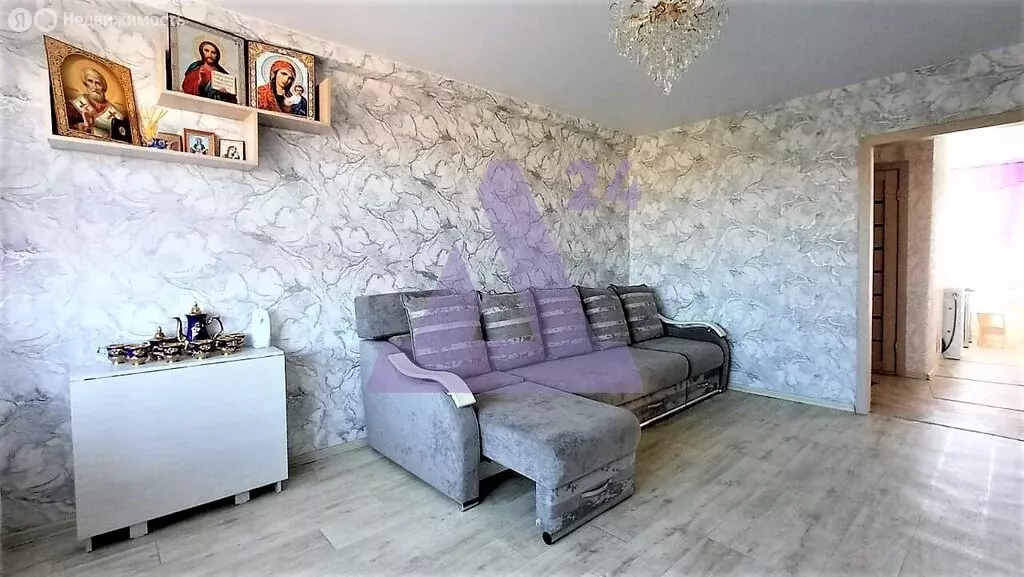 3-комнатная квартира: Новоалтайск, посёлок Новогорский, Юбилейная ... - Фото 1