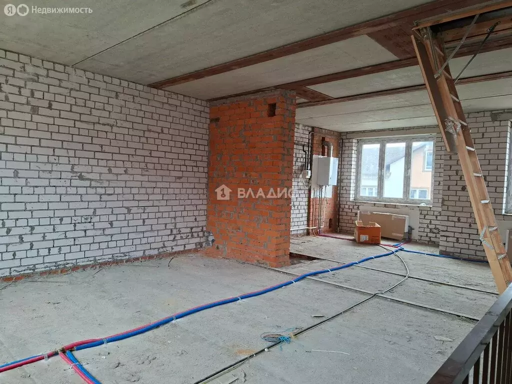 Квартира-студия: деревня Елино, КП Елинская слобода, 7 (64.7 м) - Фото 2