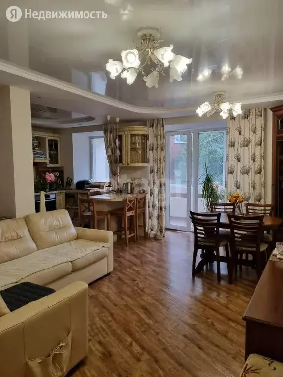 4-комнатная квартира: Томск, улица Усова, 15/2 (127 м) - Фото 0