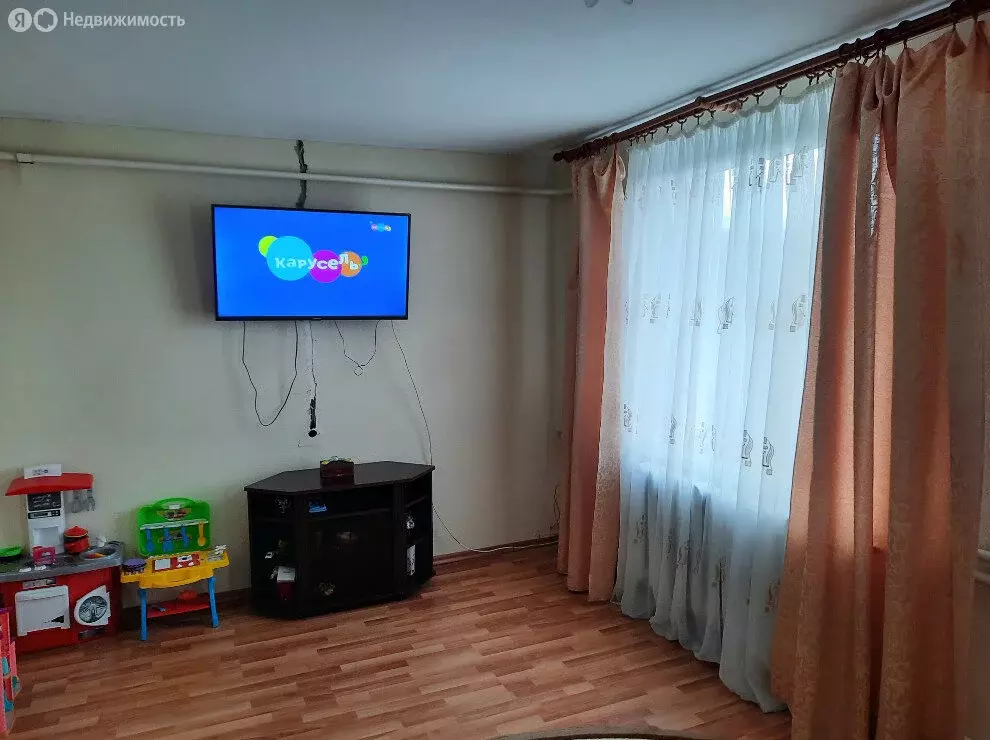 Дом в посёлок Мельниково, улица Калининградское Шоссе (90 м) - Фото 0