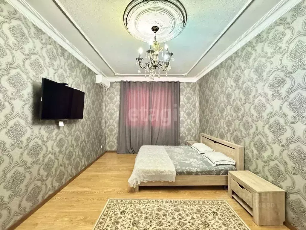 1-к кв. Дагестан, Махачкала ул. Времена Года, 15 (50.0 м) - Фото 0