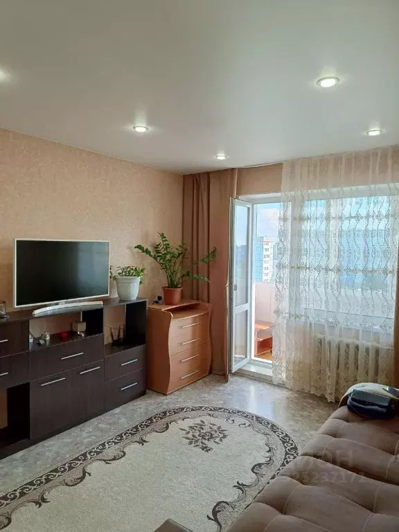 2-к кв. Омская область, Омск ул. Звездова, 103 (53.1 м) - Фото 1