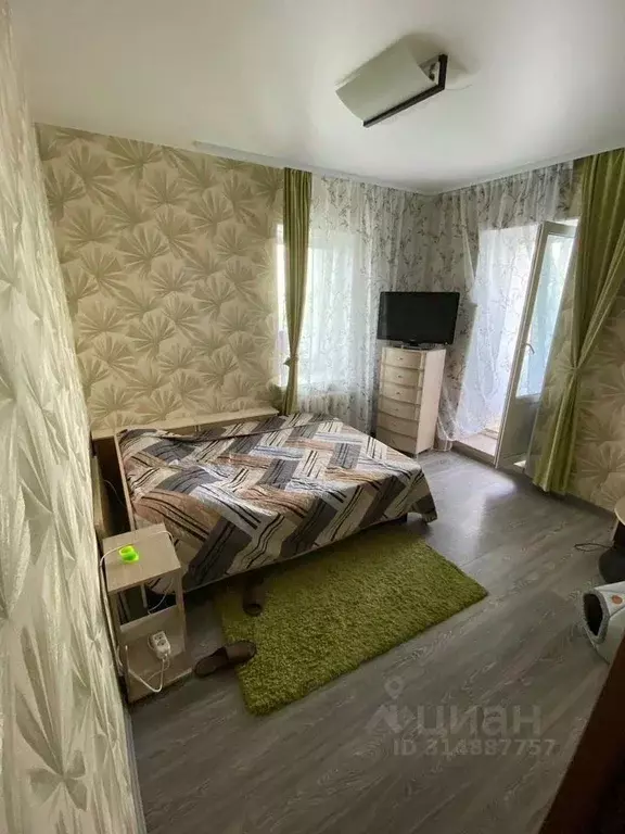 4-к кв. Калужская область, Калуга Тульская ул., 80А (101.0 м) - Фото 0