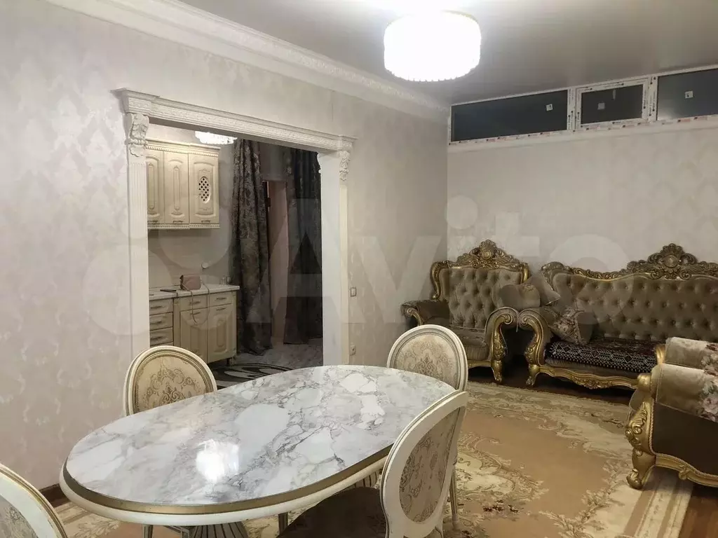 2-к. квартира, 70 м, 1/4 эт. - Фото 1