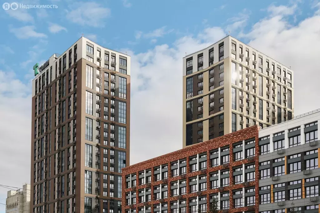 Торговая площадь (329 м) - Фото 1