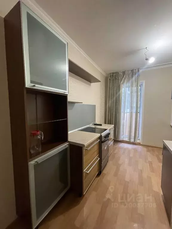 1-к кв. Белгородская область, Старый Оскол Дубрава мкр, 1 кв-л, 19 ... - Фото 1