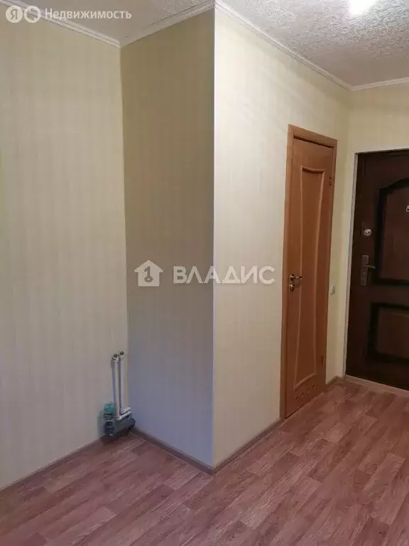 Квартира-студия: Бийск, переулок Владимира Мартьянова, 39/1 (12 м) - Фото 1