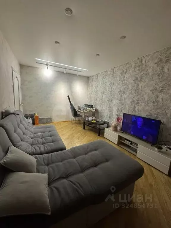 3-к кв. Белгородская область, Белгород ул. Щорса, 40 (60.0 м) - Фото 1