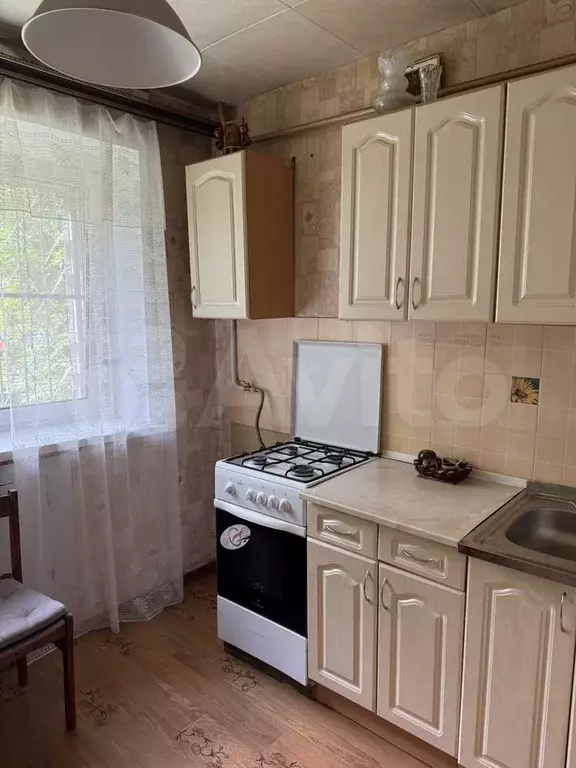 1-к. квартира, 30 м, 1/5 эт. - Фото 0