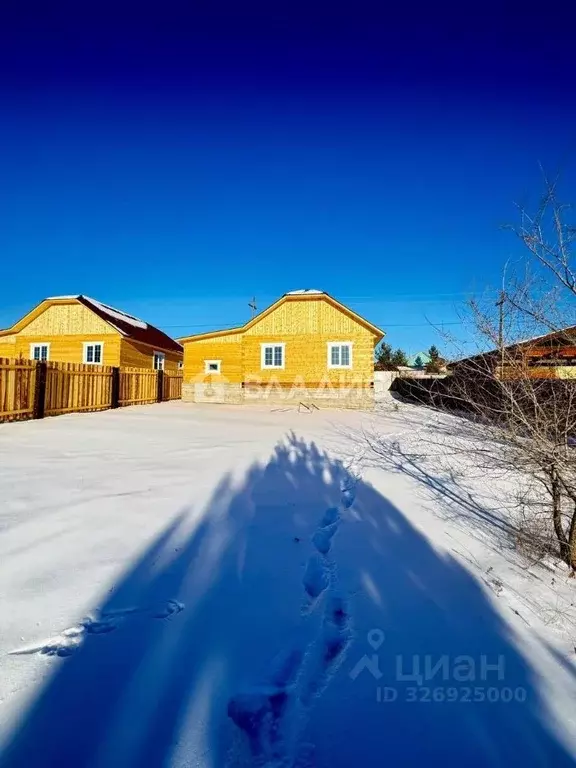 Дом в Бурятия, Тарбагатайский район, Саянтуйское с/пос, с. Нижний ... - Фото 1