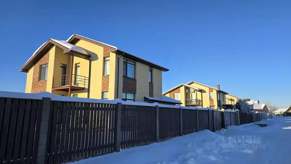 Коттедж в Ленинградская область, Гатчинский муниципальный округ, д. ... - Фото 1