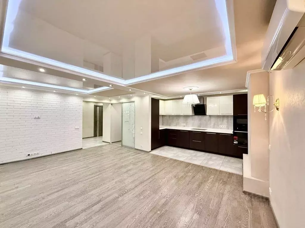 2-к кв. Самарская область, Тольятти ул. Лизы Чайкиной, 46 (70.0 м) - Фото 0