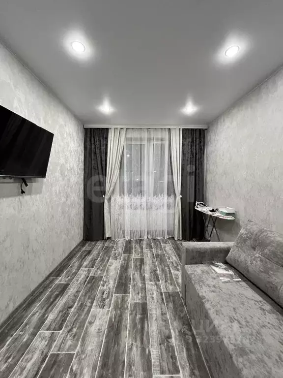 1-к кв. Ямало-Ненецкий АО, Новый Уренгой Созидателей мкр, 3/2 (36.0 м) - Фото 2