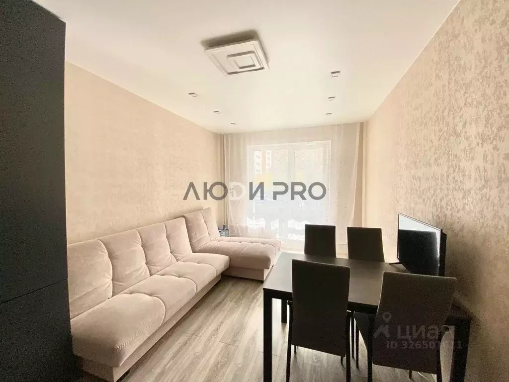 3-к кв. Алтайский край, Барнаул ул. 65 лет Победы, 10 (60.0 м) - Фото 1