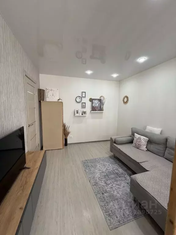 2-к кв. Чувашия, Чебоксары бул. Солнечный, 6к1 (57.0 м) - Фото 1