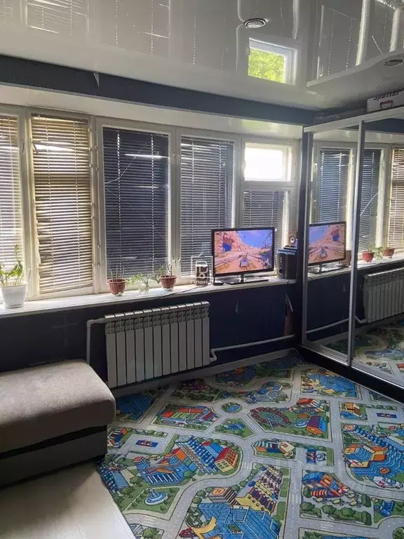 Комната Калужская область, Калуга ул. Платова, 40 (21.1 м) - Фото 2