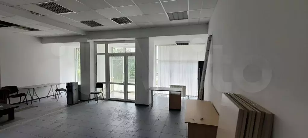 Офис в Омская область, Омск ул. Гагарина, 2 (100 м) - Фото 0
