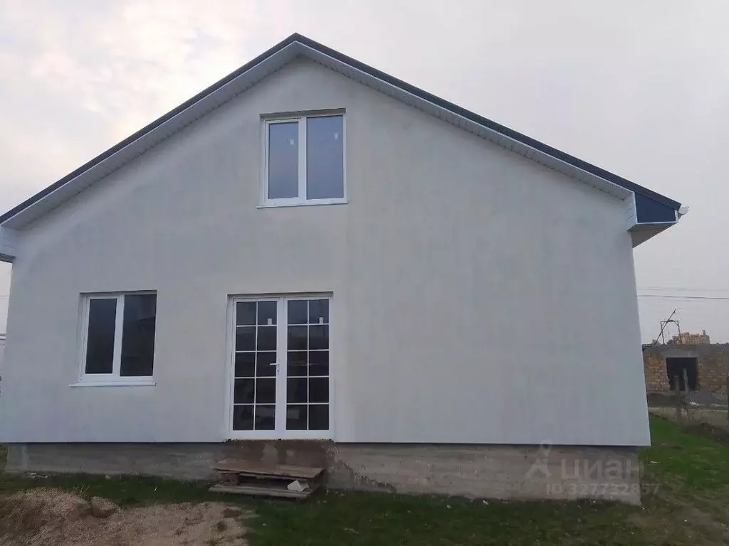 Дом в Крым, Симферопольский район, Трудовское с/пос, с. Строгоновка ... - Фото 1