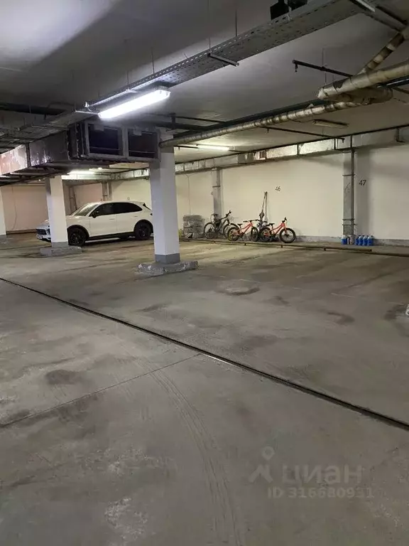Гараж в Москва Фестивальная ул., 20К2 (17 м) - Фото 1