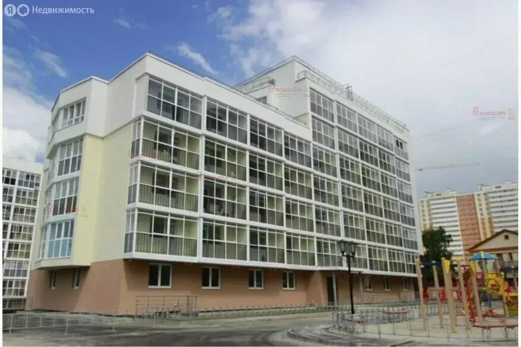 Квартира-студия: Екатеринбург, Рощинская улица, 37А (23 м) - Фото 2