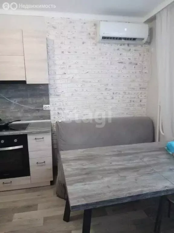 2-комнатная квартира: Хабаровск, улица Гамарника, 43В (40.3 м) - Фото 1