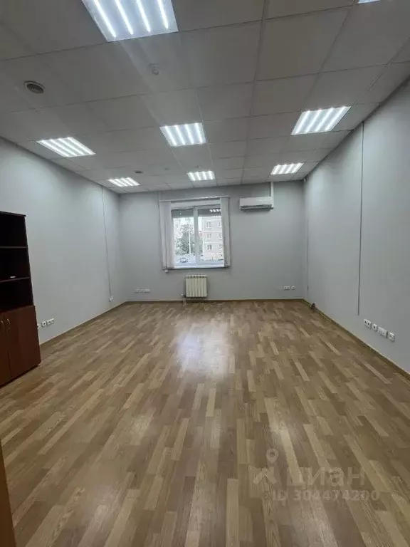 Помещение свободного назначения в Свердловская область, Екатеринбург ... - Фото 0