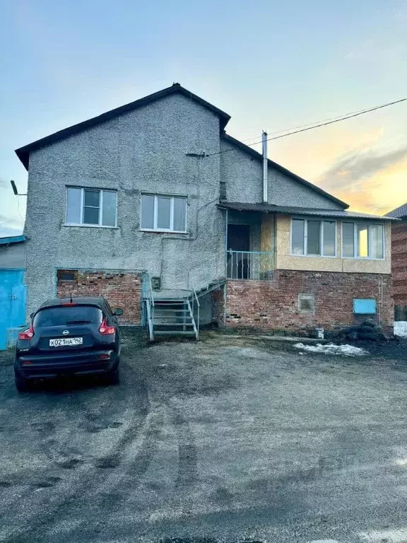 Дом в Кемеровская область, Анжеро-Судженск пер. Тимирязева, 1 (169 м) - Фото 1