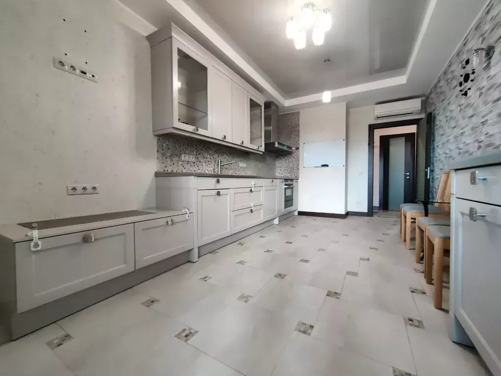 Продаётся 4-к квартира, 121 м - Фото 0
