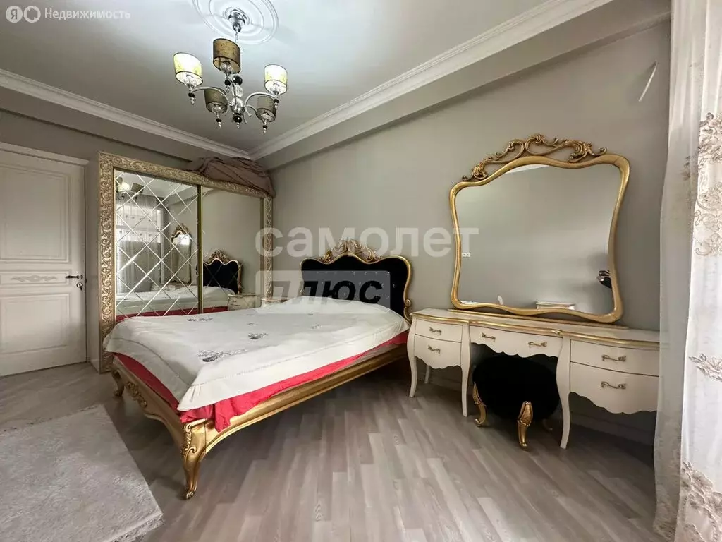 3-комнатная квартира: Махачкала, улица Лаптиева, 20 (95.5 м) - Фото 2