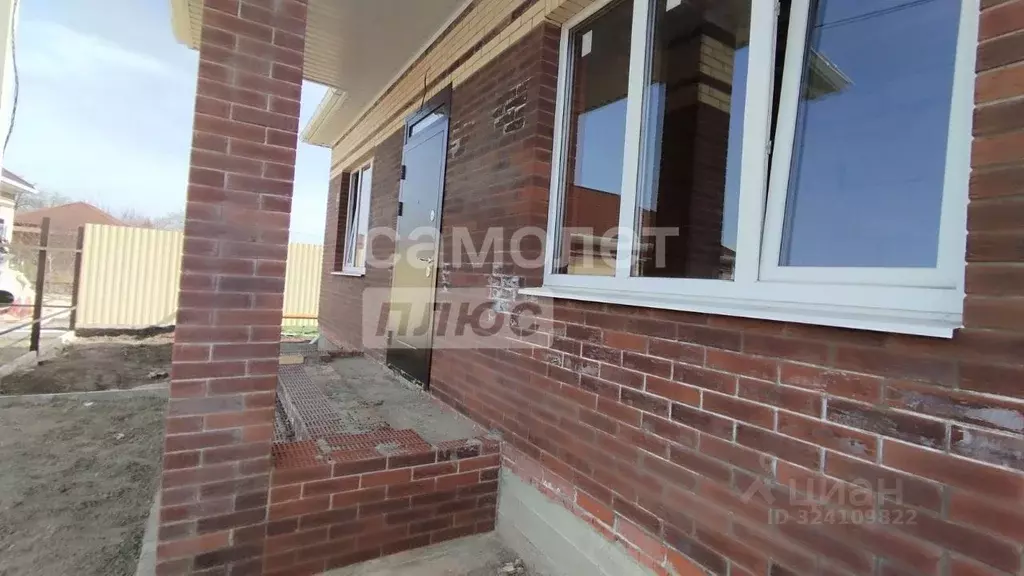 Дом в Краснодарский край, Динской район, Пластуновское с/пос, ... - Фото 1