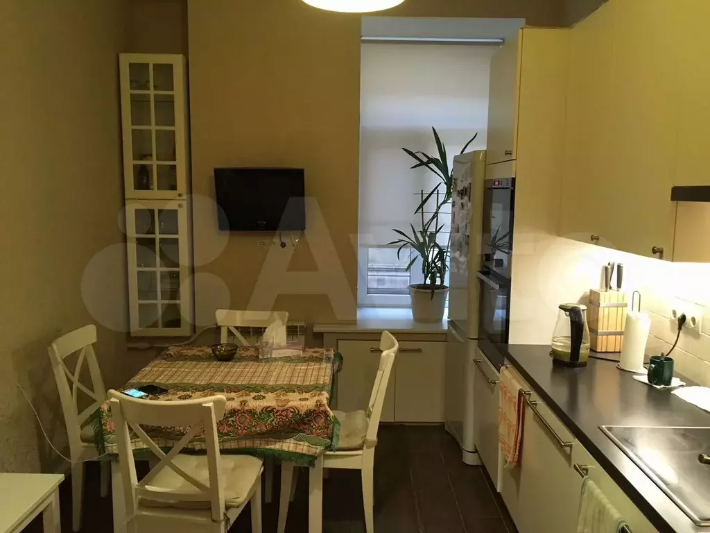 2-к. квартира, 76 м, 2/5 эт. - Фото 0