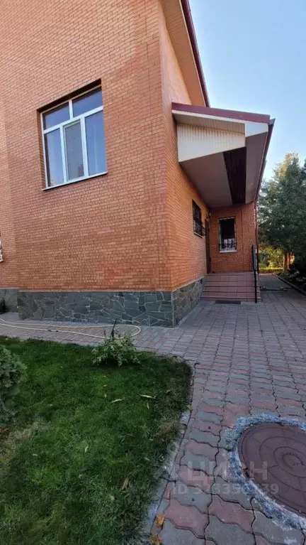 Дом в Ростовская область, Аксай Яблоневая ул., 1 (362 м) - Фото 2