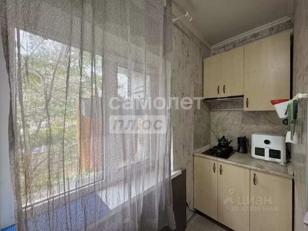 1-к кв. Краснодарский край, Туапсе ул. Максима Горького, 5 (27.0 м) - Фото 1