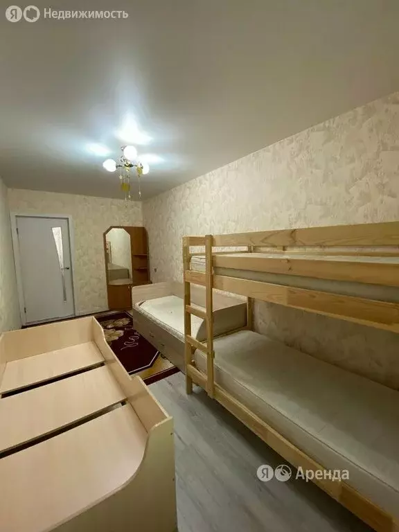 3-комнатная квартира: Новосибирск, улица Селезнёва, 33А (62 м) - Фото 1