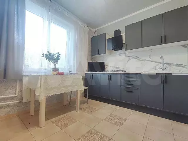 1-к. квартира, 37,7 м, 5/5 эт. - Фото 0