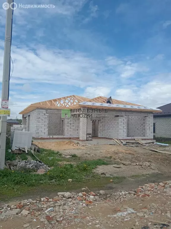 Дом в деревня Гать, улица Петрака (202 м) - Фото 1