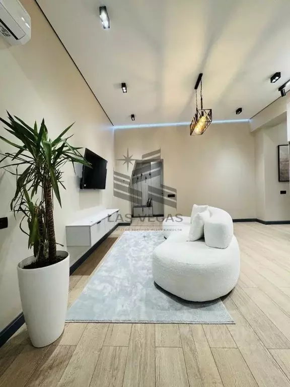 3-к кв. Татарстан, Казань ул. Толстого, 14А (140.0 м) - Фото 0