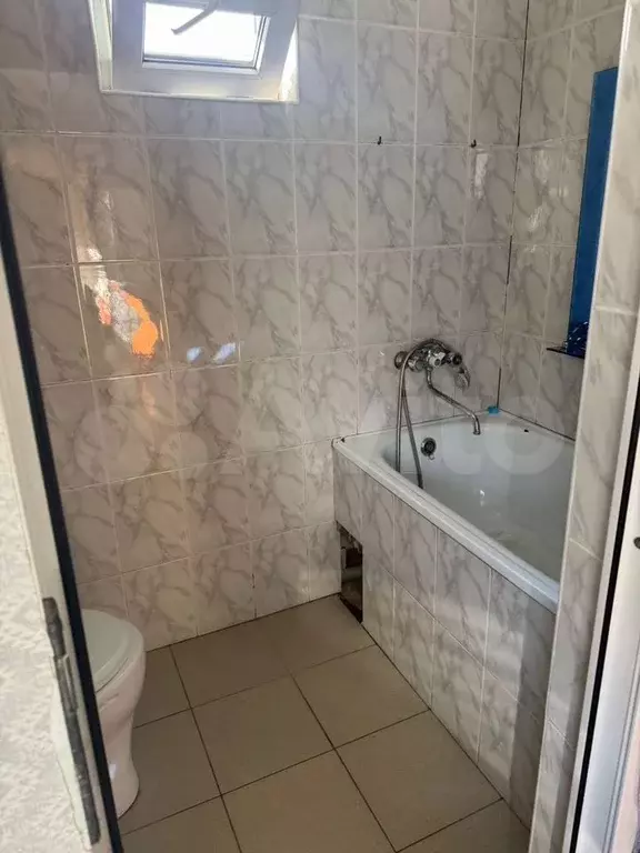 2-к. квартира, 60 м, 1/1 эт. - Фото 1