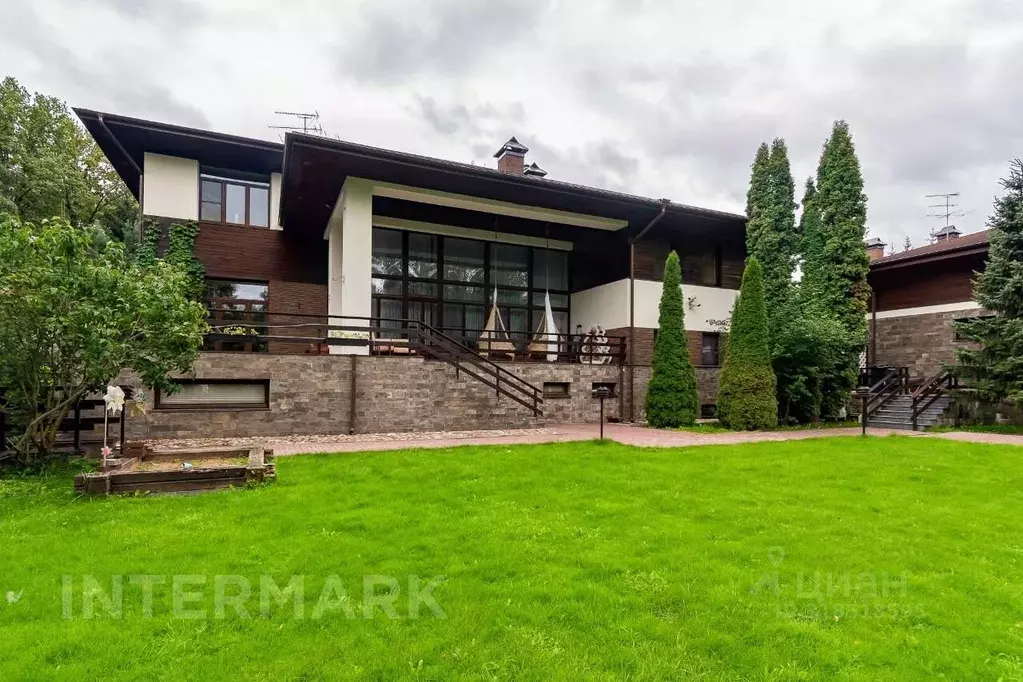 Коттедж в Московская область, Химки Новогорск кп,  (750 м) - Фото 1