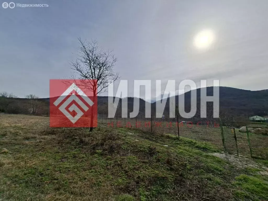 Участок в Белогорский район, село Земляничное (15.9 м) - Фото 1