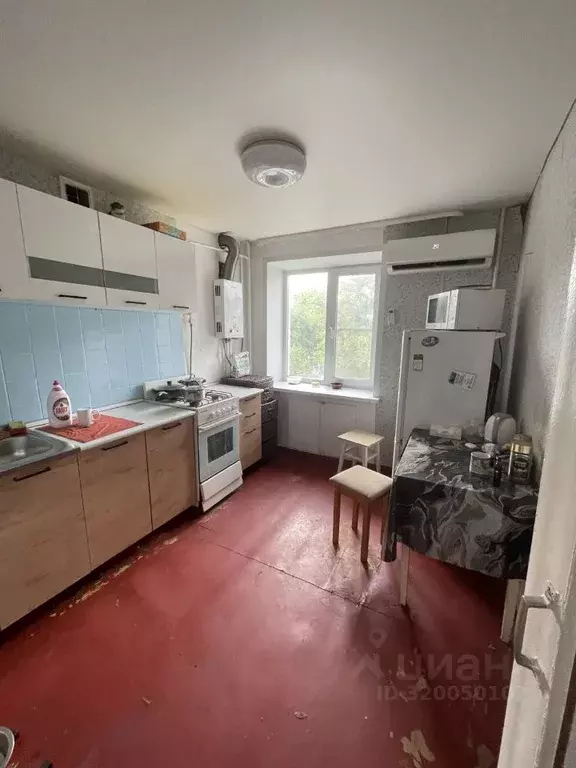 1-к кв. Воронежская область, Лиски ул. Титова, 12А (35.0 м) - Фото 0
